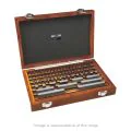 Insize 4100-132 Steel Gauge Block Set, 32 Pieces, Grade 1, 1-50mm